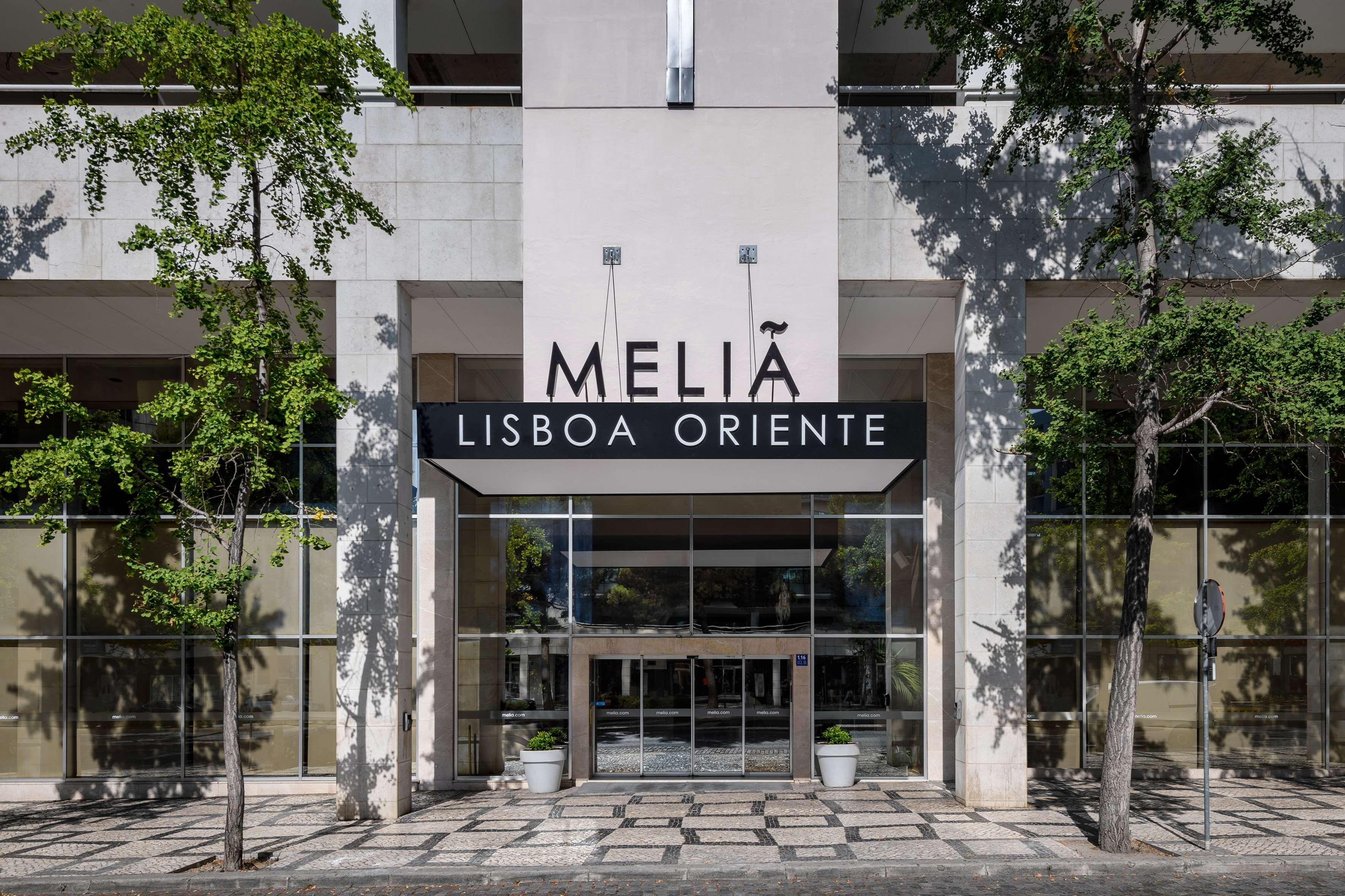 Melia Lisboa Oriente Hotel Buitenkant foto